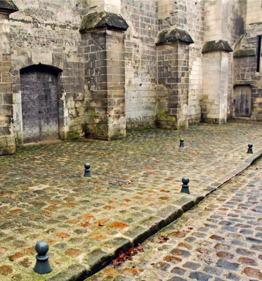 Mur de la cathdrale de Soissons