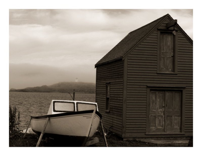 BoatAndShed-9102.jpg