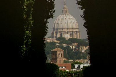 St. Peters as seen through a keyhole on Aventino Hill