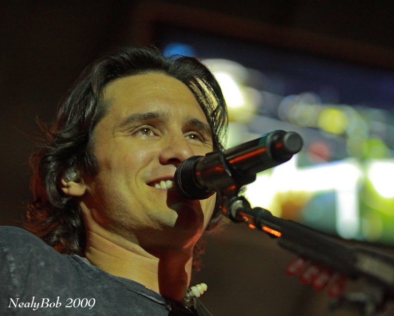 Joe Nichols October 4