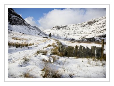 Cwmorthin  slate fence.jpg