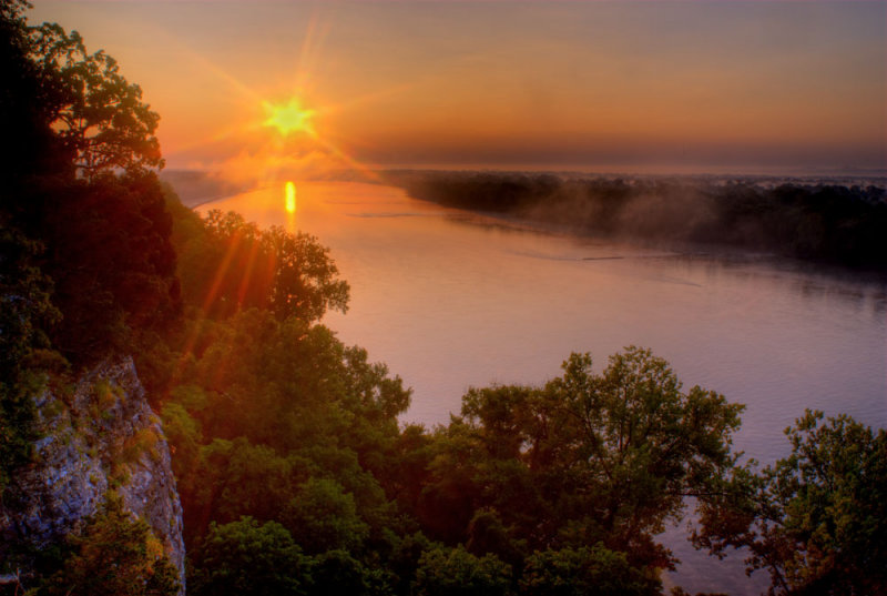 Sun over the Missouri River