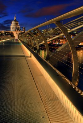 Millennium Bridge and St. Pauls