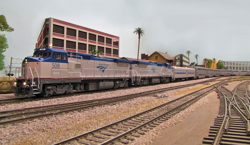 Amtrak 508 leading the Southwest Chief through Norwalk.