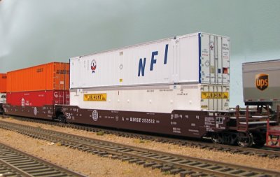 Kato USA Maxi-IV BNSF 253512