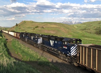 MRL 4312, 4314, & 4315 were the helpers for the day. 5/28/09