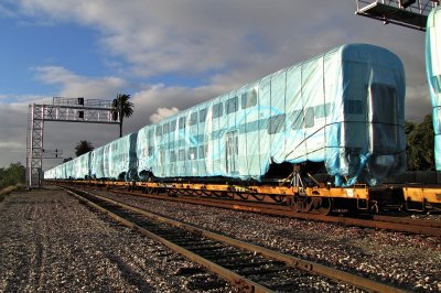New Metrolink cars through La Mirada, CA on BNSF's M-WATBAR. 12/29/10.