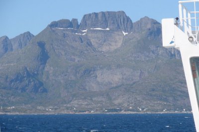 Ferry approaching Lofotens.JPG