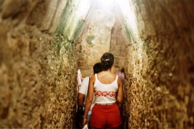 Chichen Itza inside El Castillo 02.jpg