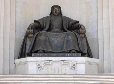 Chinggis Khaan - Parliament House - Ulaanbaatar