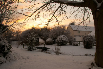 Elmhirst Village