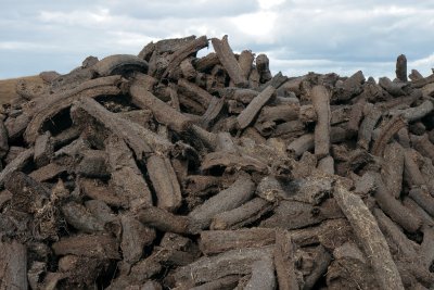 Cut peat stacked up