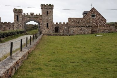 Entrance to Castle Demesne