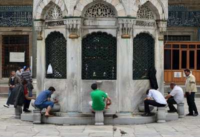 Istanbul people in and around mosques