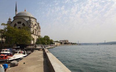 Molla elebi Cami and the Bosporus