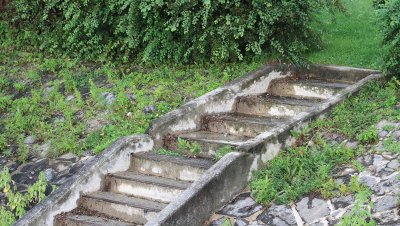 L'escalier de l'ancienne cluse