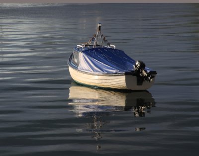 Boat in Tobermory Bay.jpg