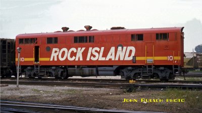 RI F7B 10