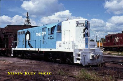 RI GP-7u 4524 - June 1976