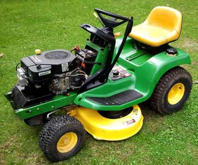 John Deere LT155 lawn tractor mower