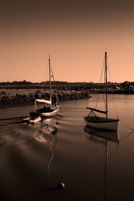 Ships That Pass in the Night Warm