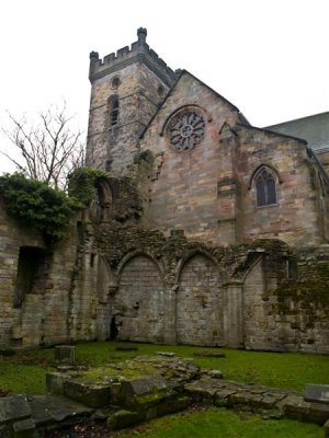 Culross - The Abbey c1217
