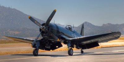 Chance-Vought F4U-4 Corsair