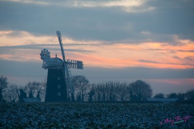 20 December - Pakenham windmill