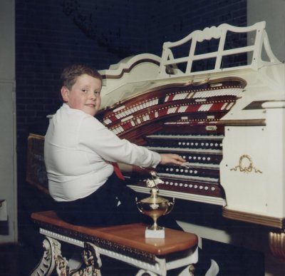 Talented-Organist-O.jpg