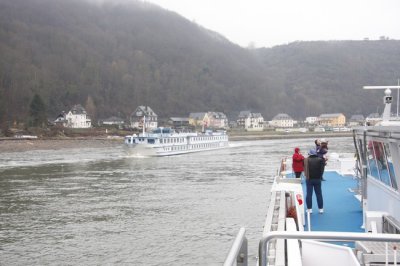 28. Underway on the Rhine