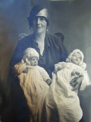 1927 Grandma Veronica with twins Thora and Clem