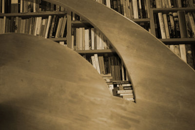 balustrade en boekenkasten