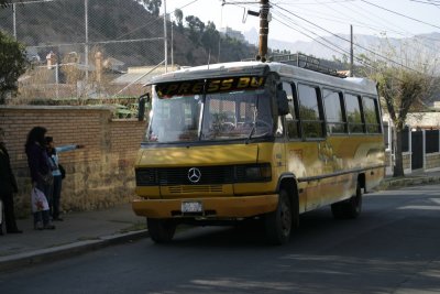 doop Yara, met de bus naar Titicaca