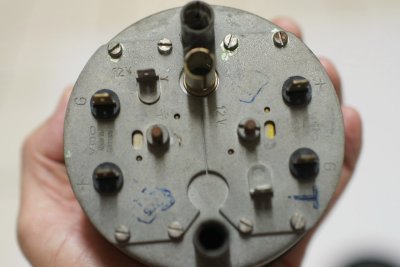911 Gauge No. 1 - Oil Pressure / Temperature Combo