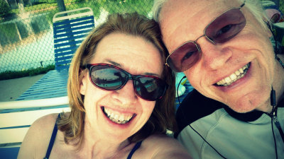 sue and vince at the pool