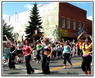 zumba dancers