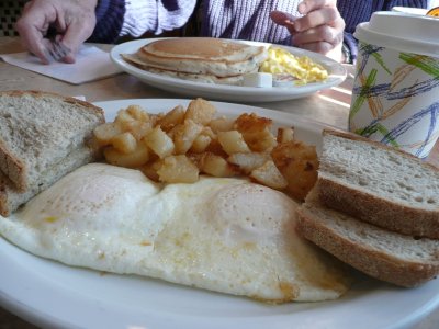 breakfast at the copper kettle