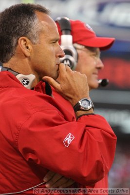 San Francisco 49ers head coach Mike Nolan (left) and offensive coordinator Mike Martz