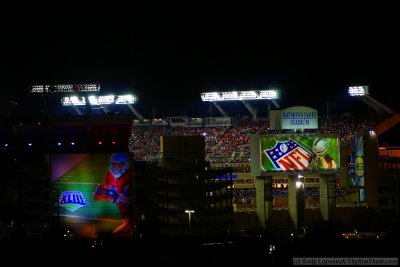 A minute before the end of Super Bowl XLIII