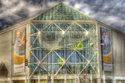 HP Pavilion in HDR