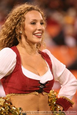 San Francisco 49ers cheerleader