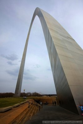 St. Louis' Arch