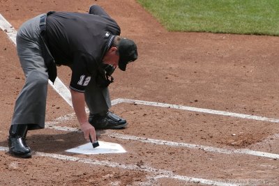 MLB umpire