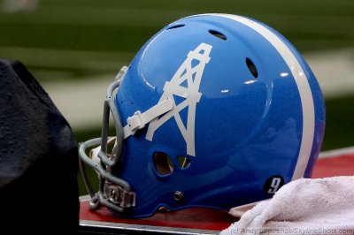 Tennessee Titans helmet (Houston Oilers)