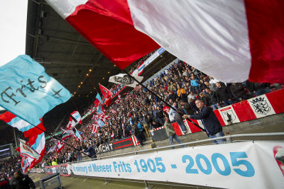 Fans in the Philips Stadium