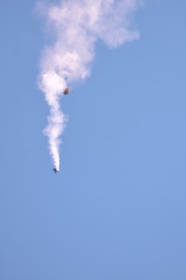 oops -- where's that 2nd parachute?