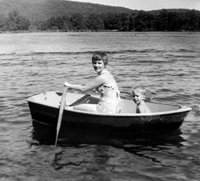 Lolly and Mike in row boat