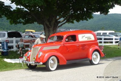 37 Ford Sedan Delivery
