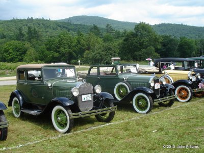 1931 Model A Ford line up: Victoria, A400 & Cabriolet
