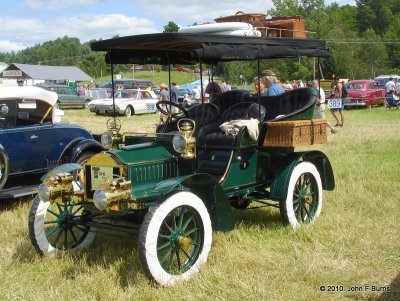 1904 Oldsmobile